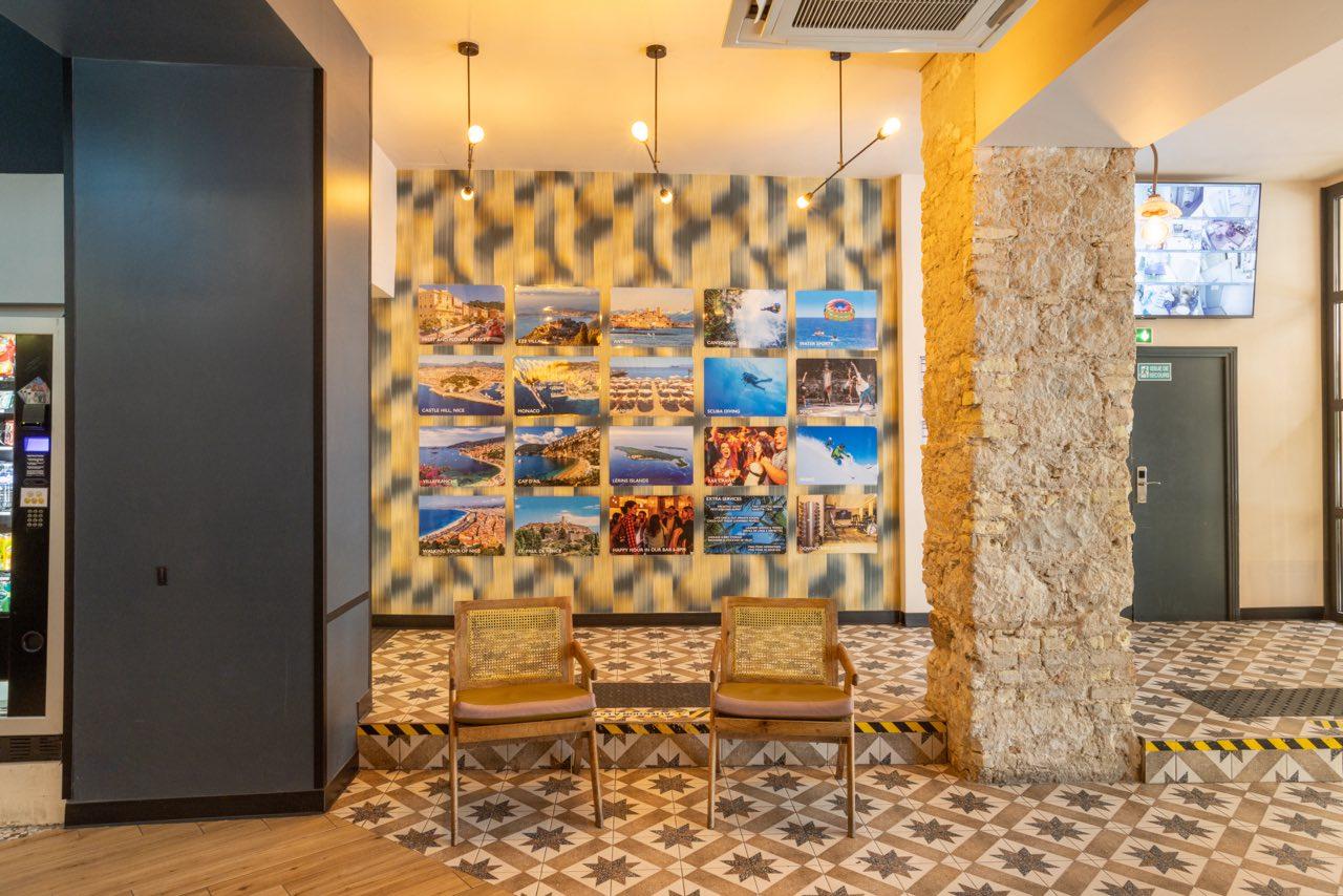Villa Saint Exupery Beach Hostel Nizza Exterior foto Interior of the hotel